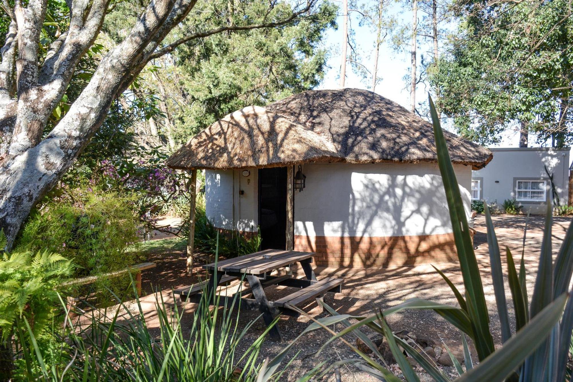 Biggy Best Boutique Hotel & Self Catering Cottages Howick Exterior foto